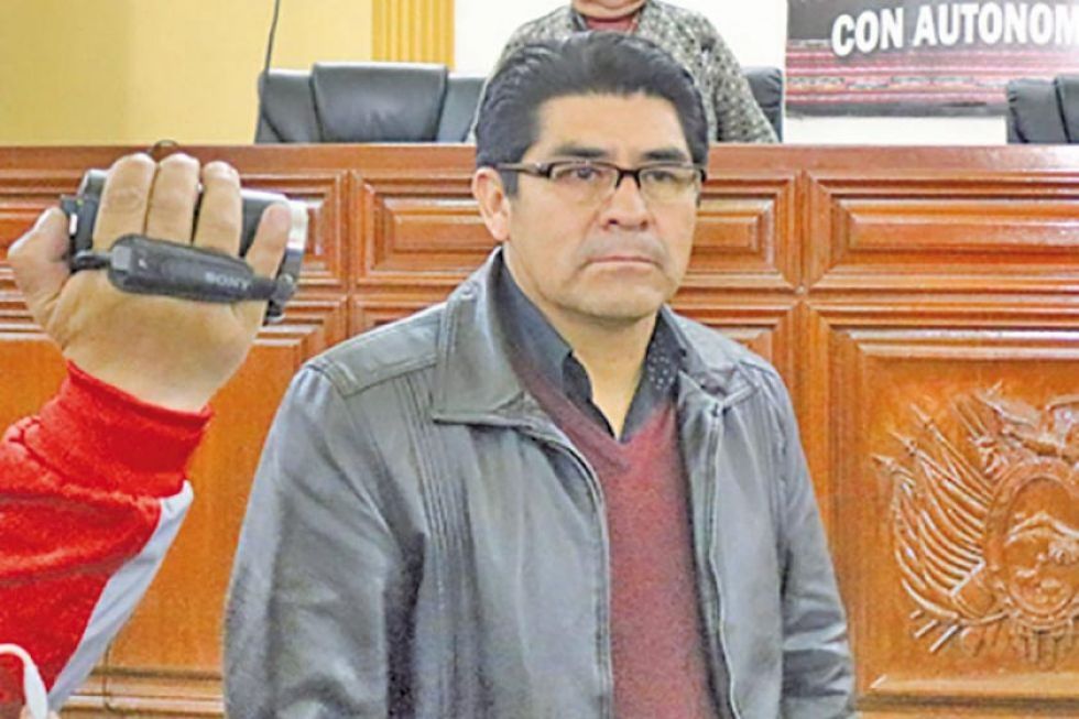 Confirman cambio de cuatro secretarios departamentales