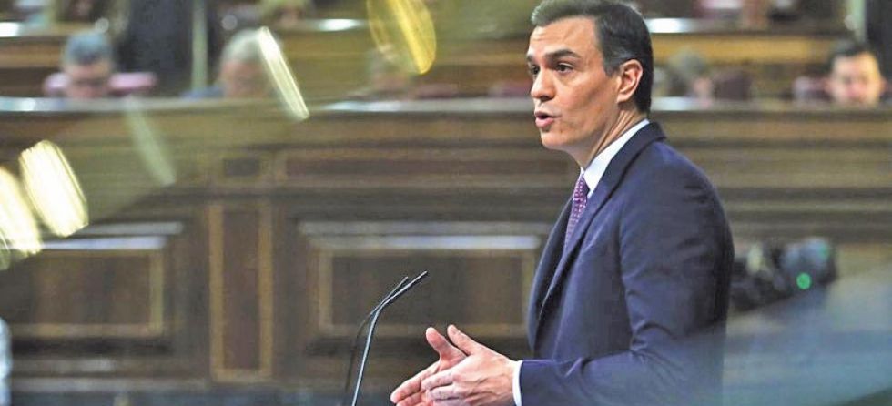 Increpan al presidente de España sobre el caso de encapuchados