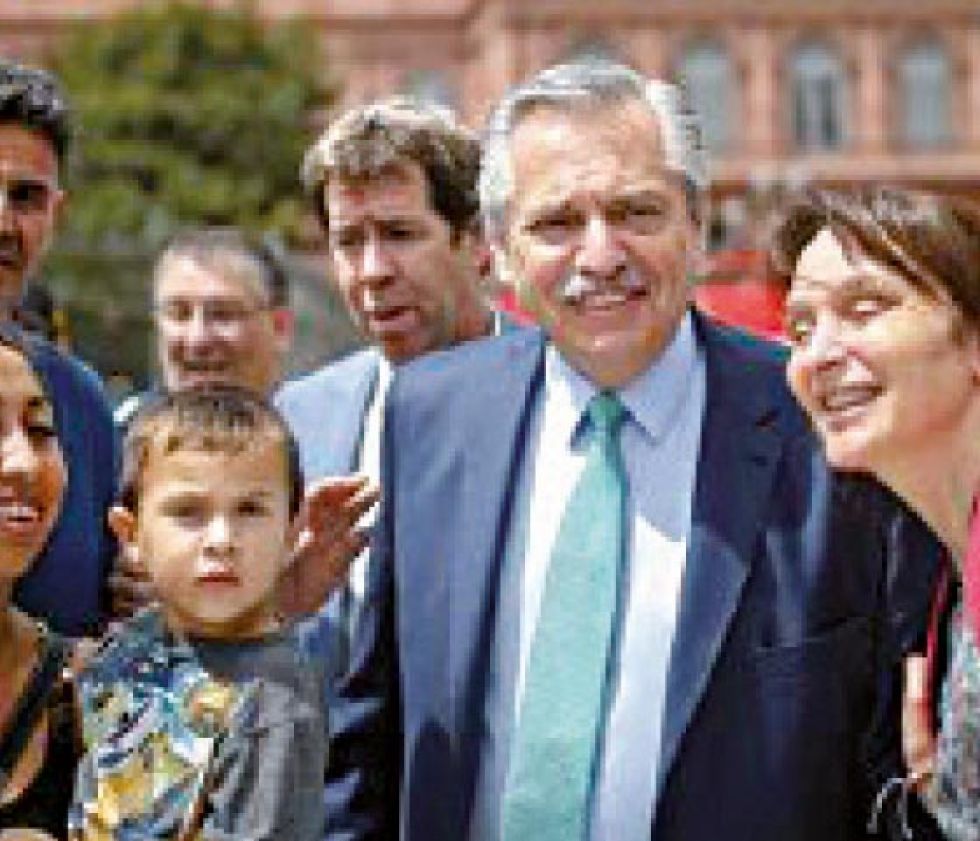 Argentina: Fernández cambia rumbo político