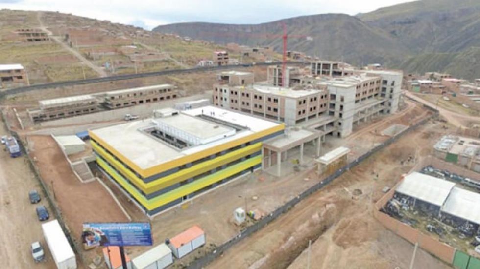 Buscan incidir en seguimiento a obras de nuevos hospitales