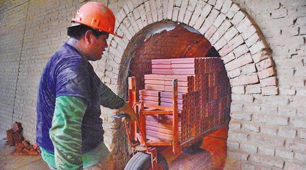 Proyectan sancionar a empresas que incumplan la inserción laboral