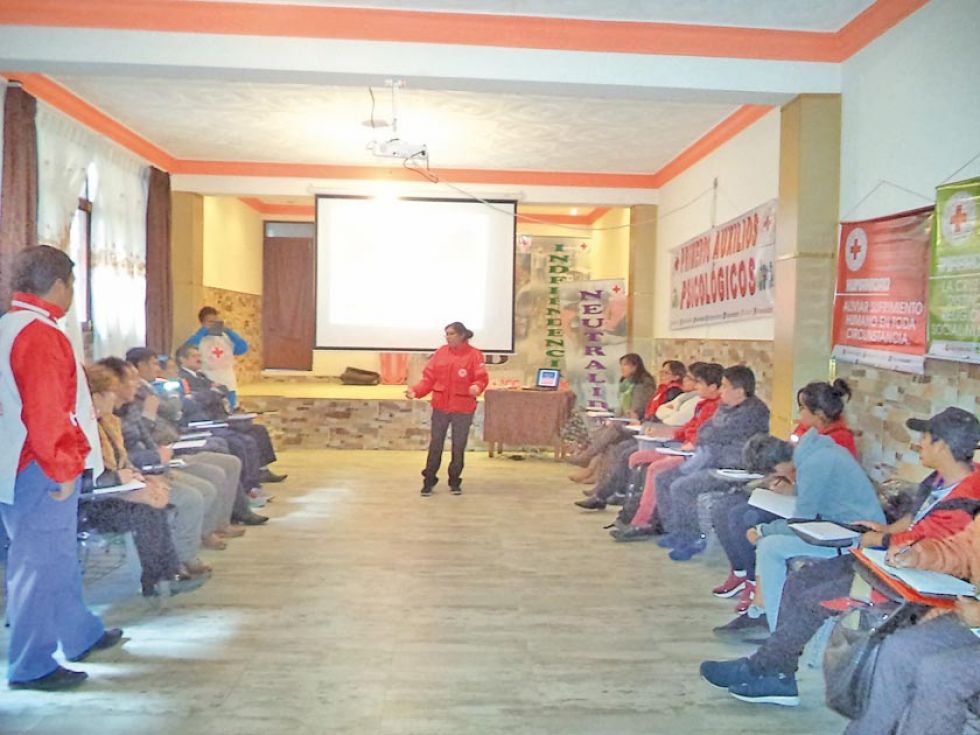 Cruz Roja capacita a sectores sociales en primeros auxilios