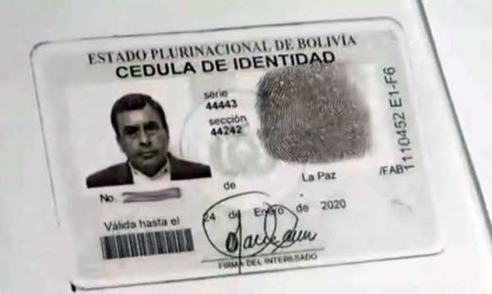 Cae la apoderada de Quintana y detectan al notario que hacía trámites