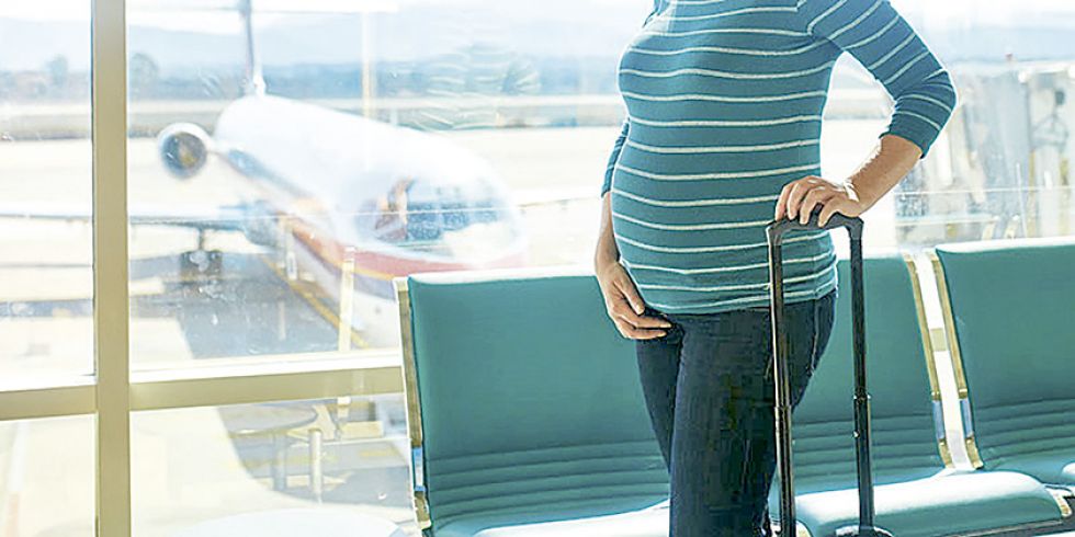 EEUU decide restringir  la visa a embarazadas