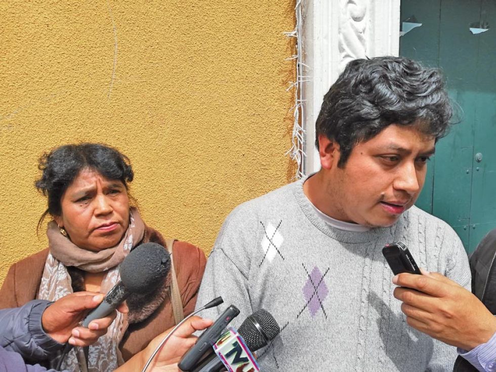 Concejal anuncia proceso penal contra dos de sus colegas por difamación