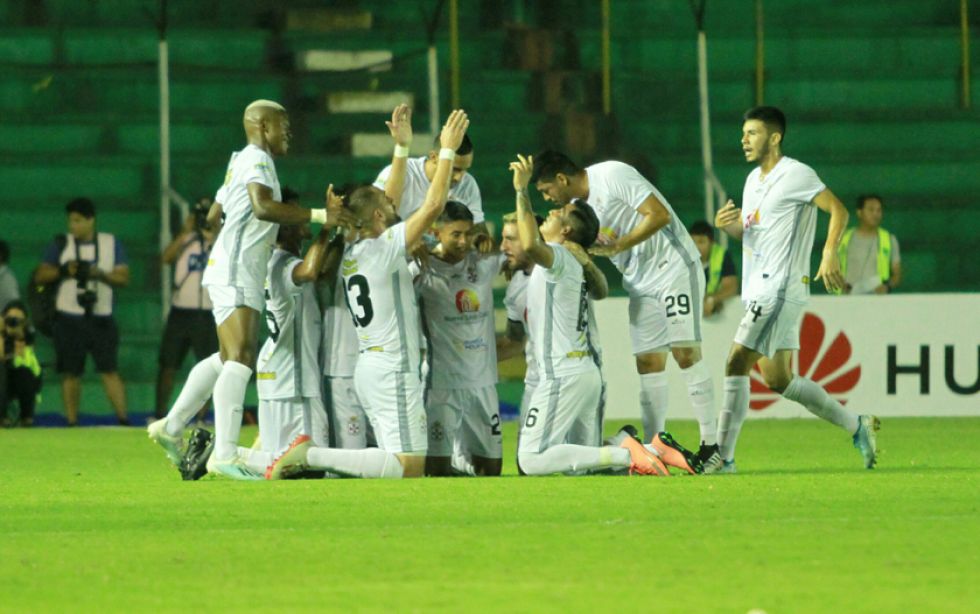 Santa Cruz vence a The Strongest en el “Ramón Aguilera Costas”
