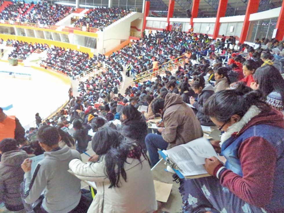 Hoy inicia la venta de matrículas en la Esfmea