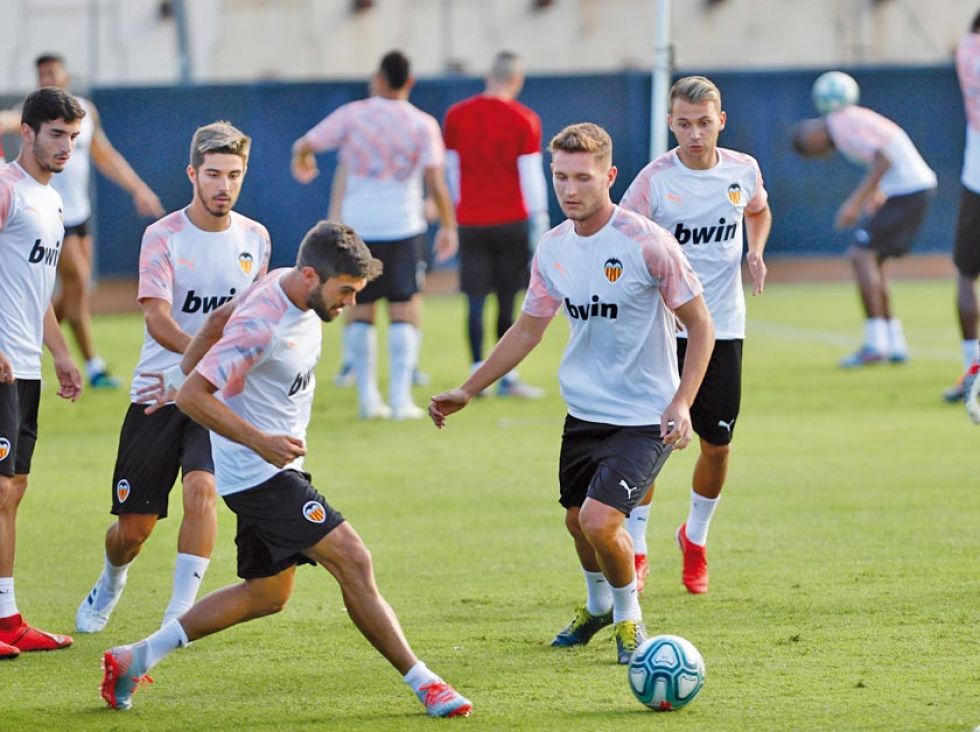 Valencia busca un triunfo ante Celta en “Mestalla”