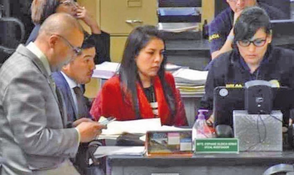Detienen a exjefa de gabinete y apoderada del expresidente Evo Morales