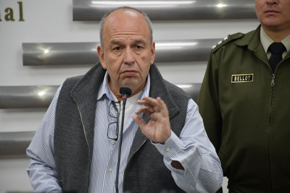 Piden suspensión de dos fiscales por aprehensión de César Navarro
