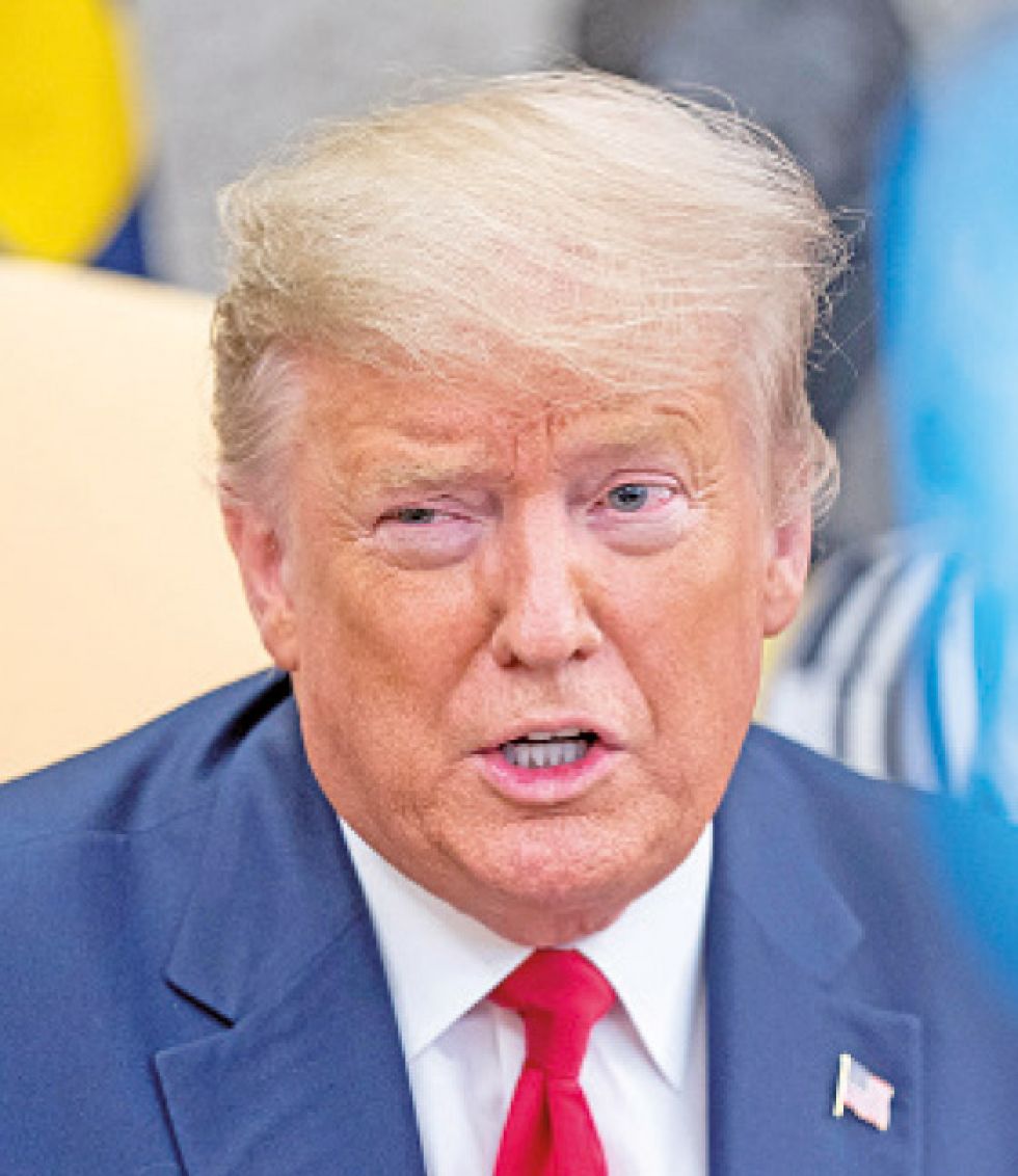 Senado aprueba límites a la acción militar de Trump