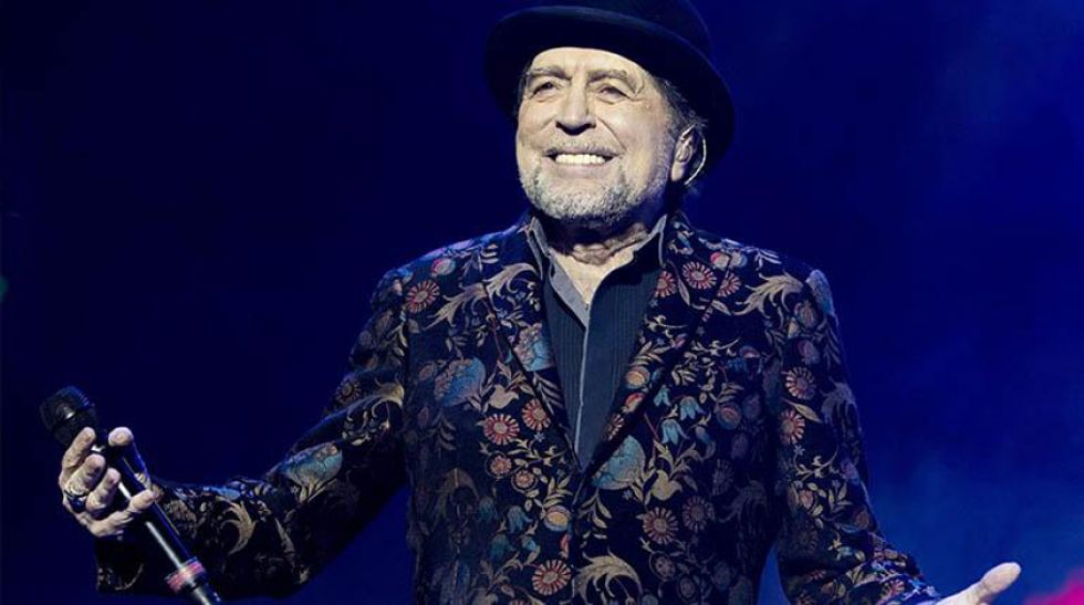 Joaquín Sabina se recupera tras sufrir caida del escenario