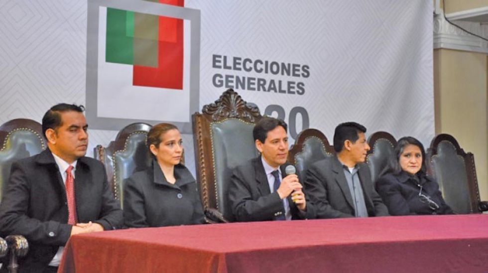 El TSE aclaró que aún análiza la candidatura de Evo Morales Aima