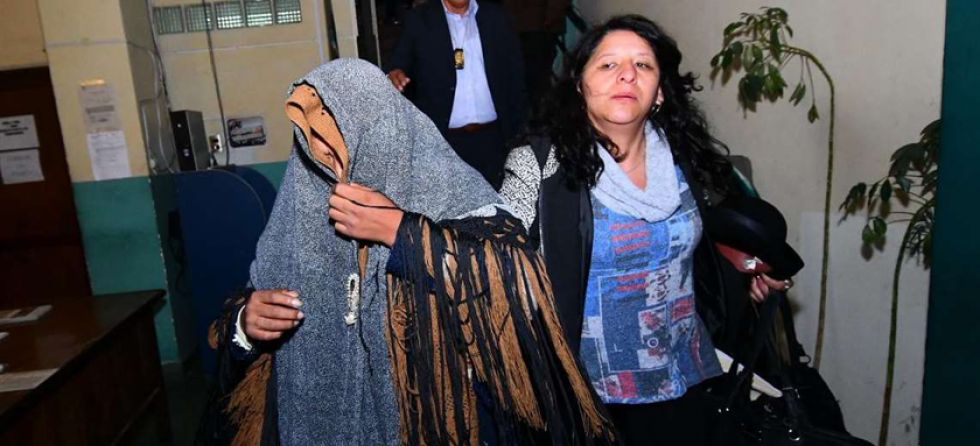 Aprehenden a viceministra Mamani por venta de cargos