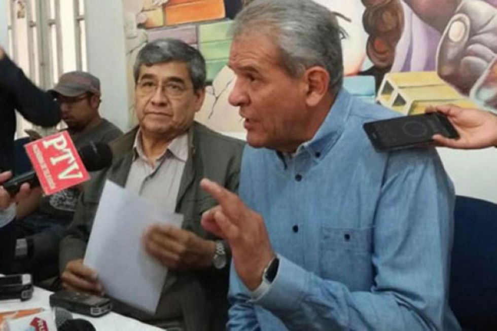 Piden a binomios que no tienen posibilidades de ganar declinar su postulación