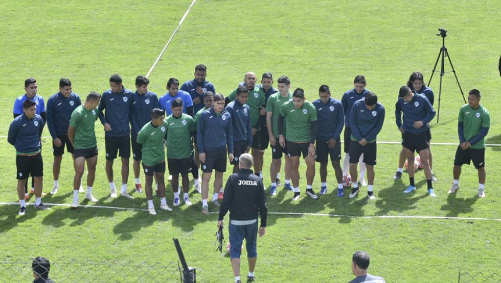 La academia paceña tendrá algunas variantes para recibir al plantel lila