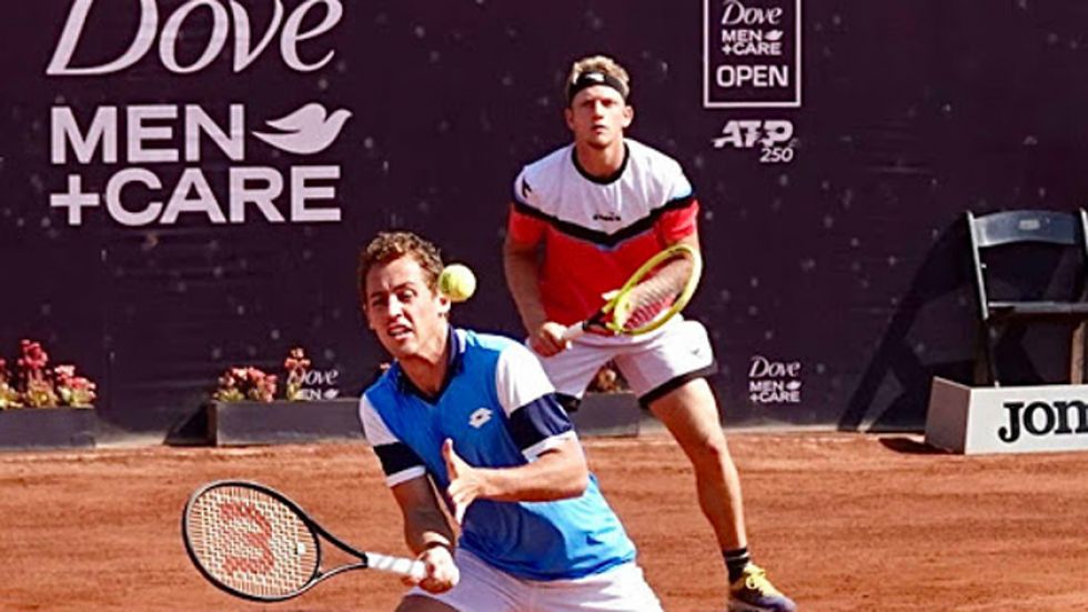 Carballés y Davidovich ganan en dobles en Chile