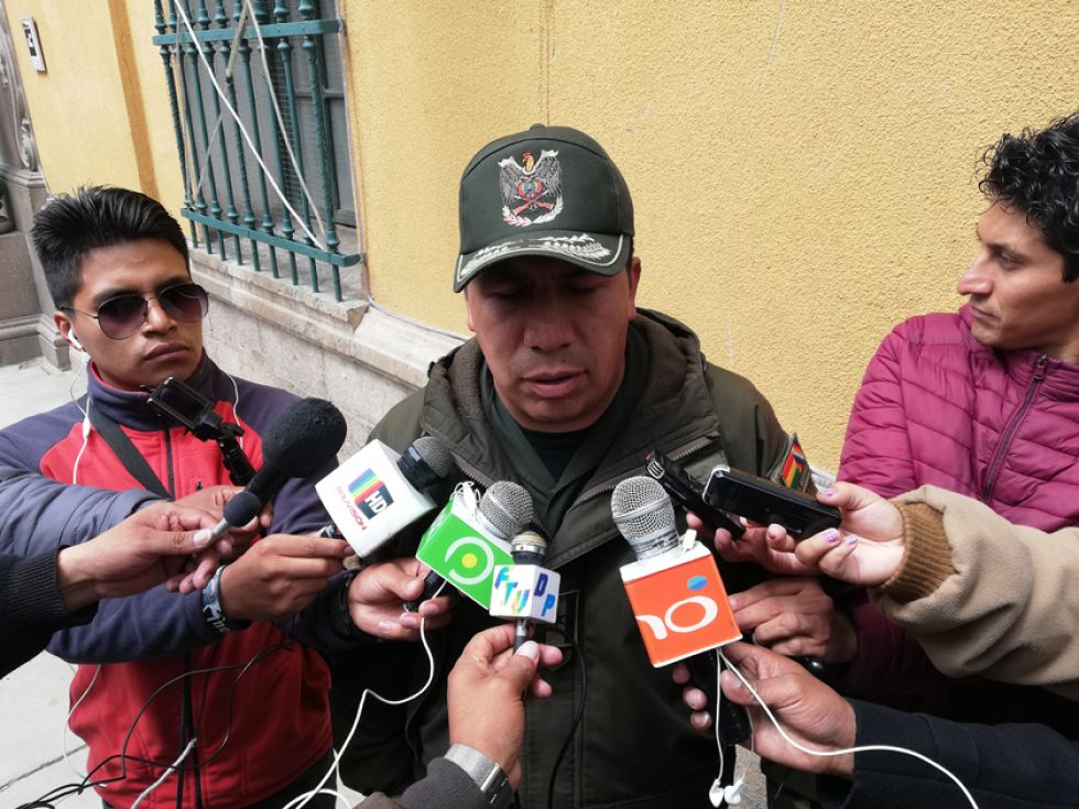 Hallan esqueleto de hombre que murió en terreno baldío 