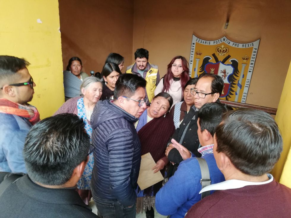 Conminan al alcalde a pronunciarse sobre el asentamiento de feria