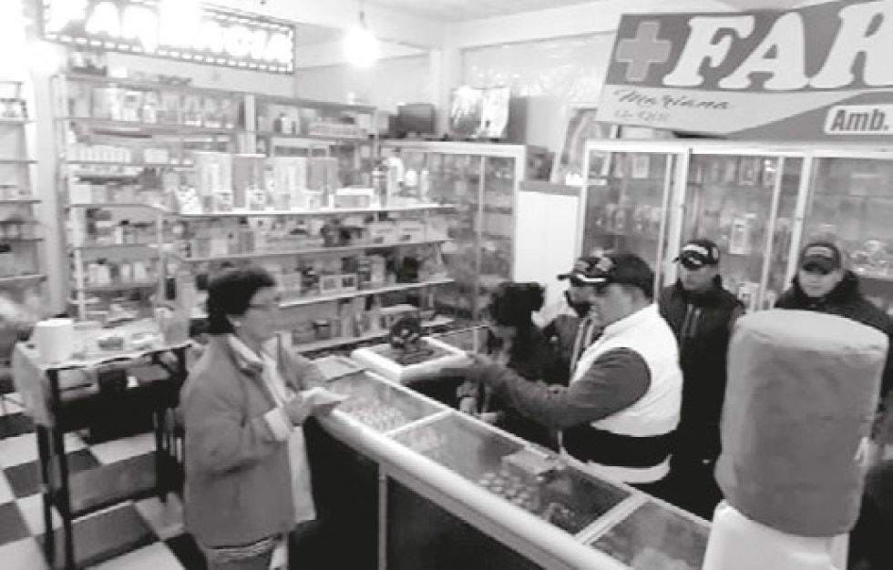 Intendencia efectuó un control en  farmacias