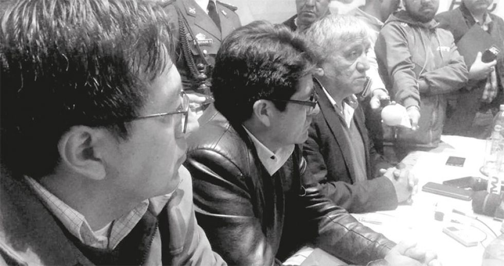 Anuncian inscripción de recursos para nuevo aeropuerto de Potosí