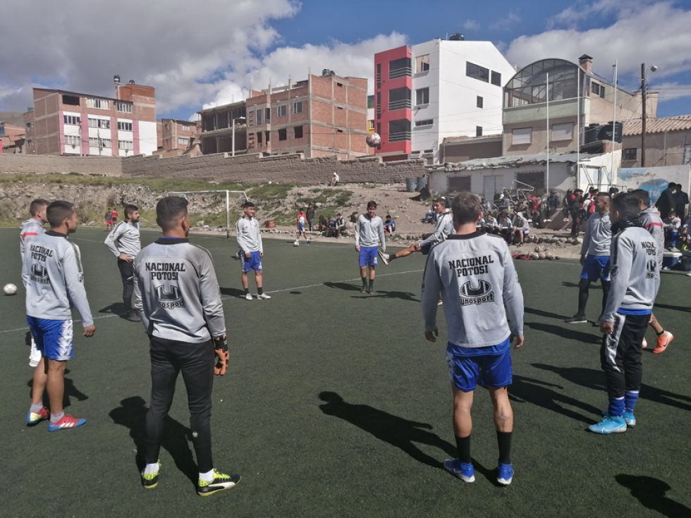 Sebastián Núñez mantendrá la base  que viene jugando el Apertura 