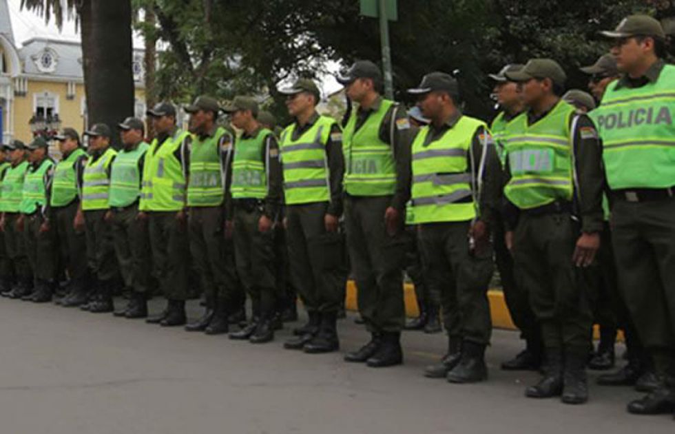 Destinan 10 mil efectivos policiales para controlar fronteras y aeropuertos