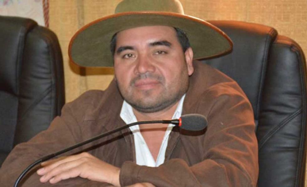 Eligen a Efraín Balderas como Gobernador de Chuquisaca