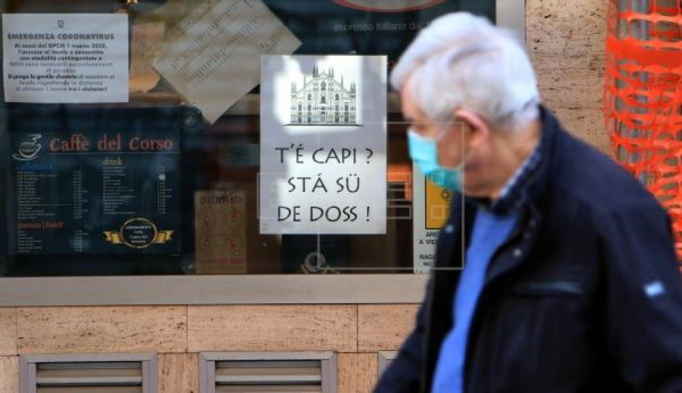 Italia vislumbra una fase de leve caída de los contagios de coronavirus