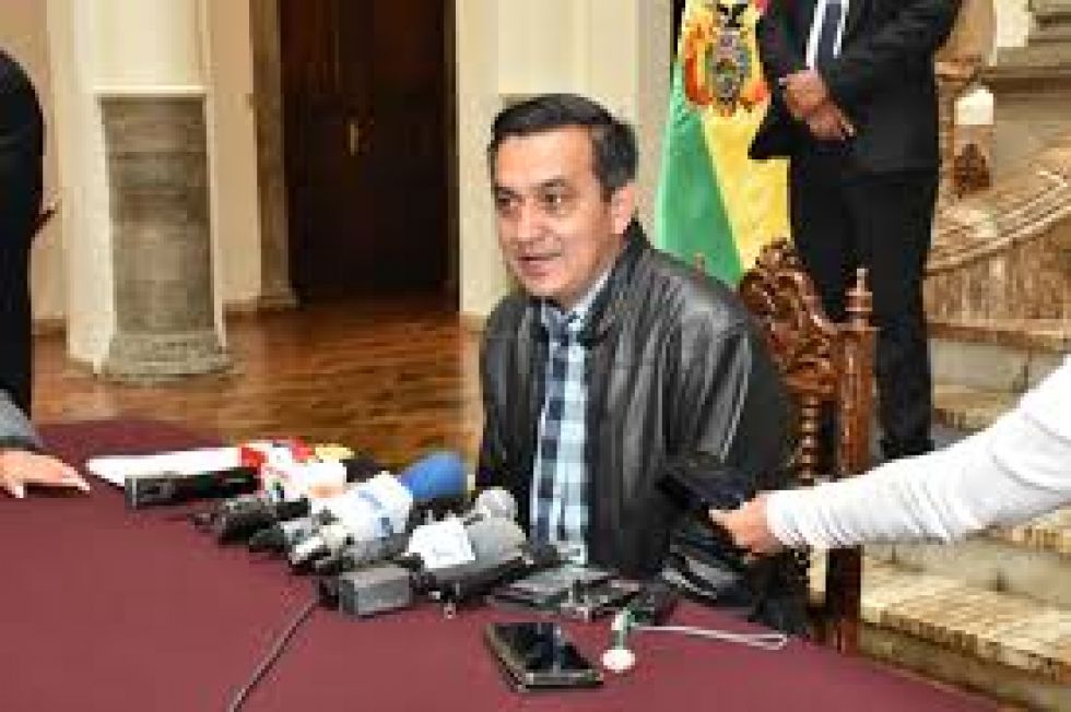 Gobierno evaluará si se amplía la cuarentena o si se la regionaliza