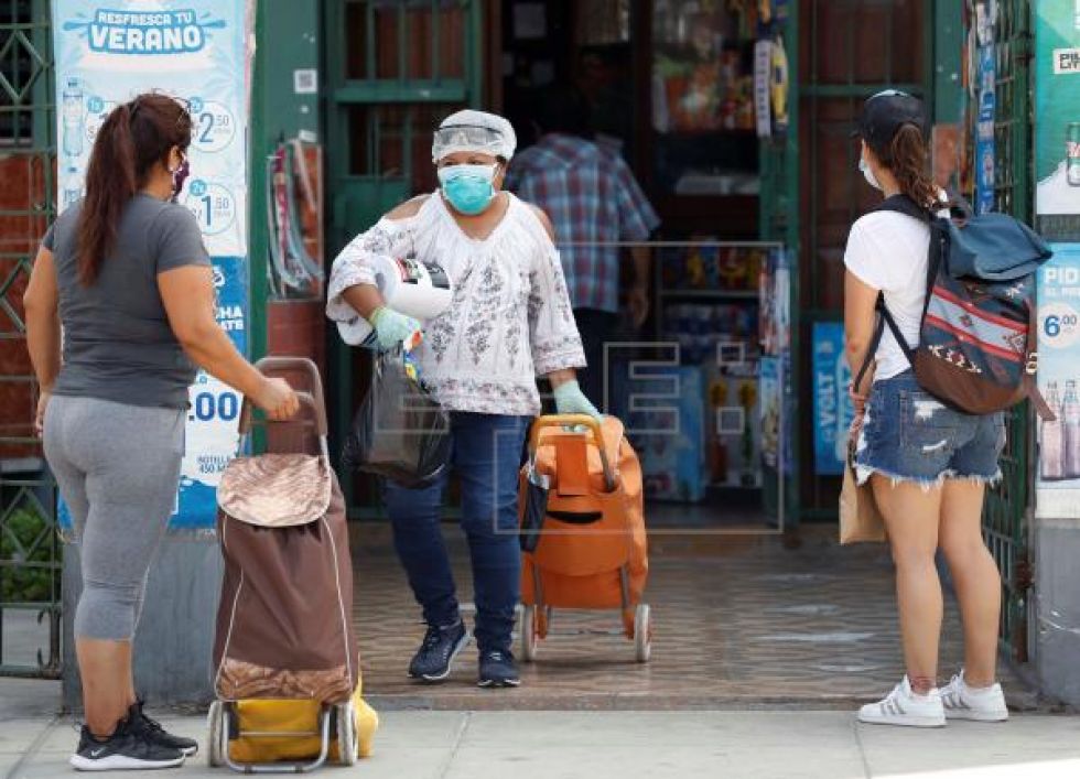 Perú espera controlar al COVID-19 la próxima semana con 12.000 pruebas al día