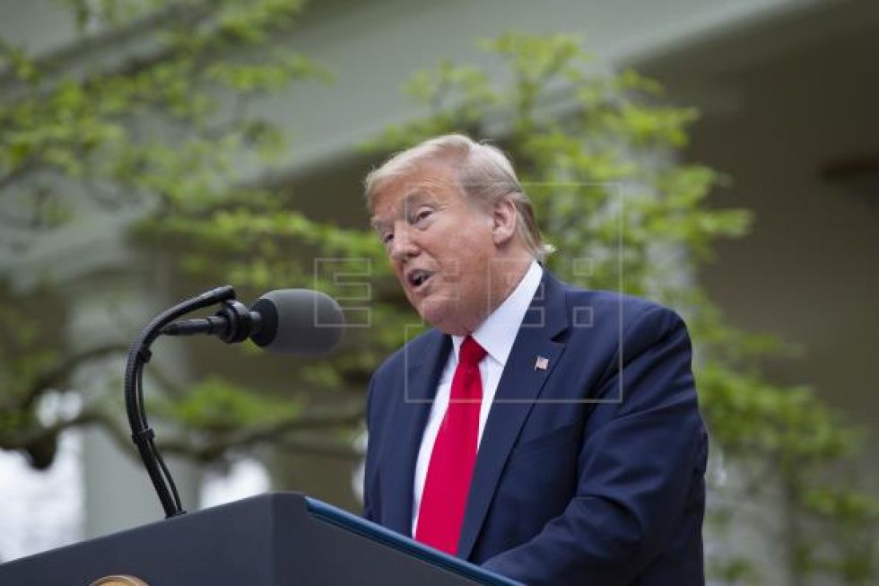 Trump ordena suspender los fondos de Estados Unidos a la OMS