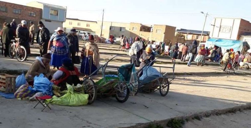 En Patacamaya realizan ferias todos los días pese a estar "encapsulados" desde el 29 de marzo