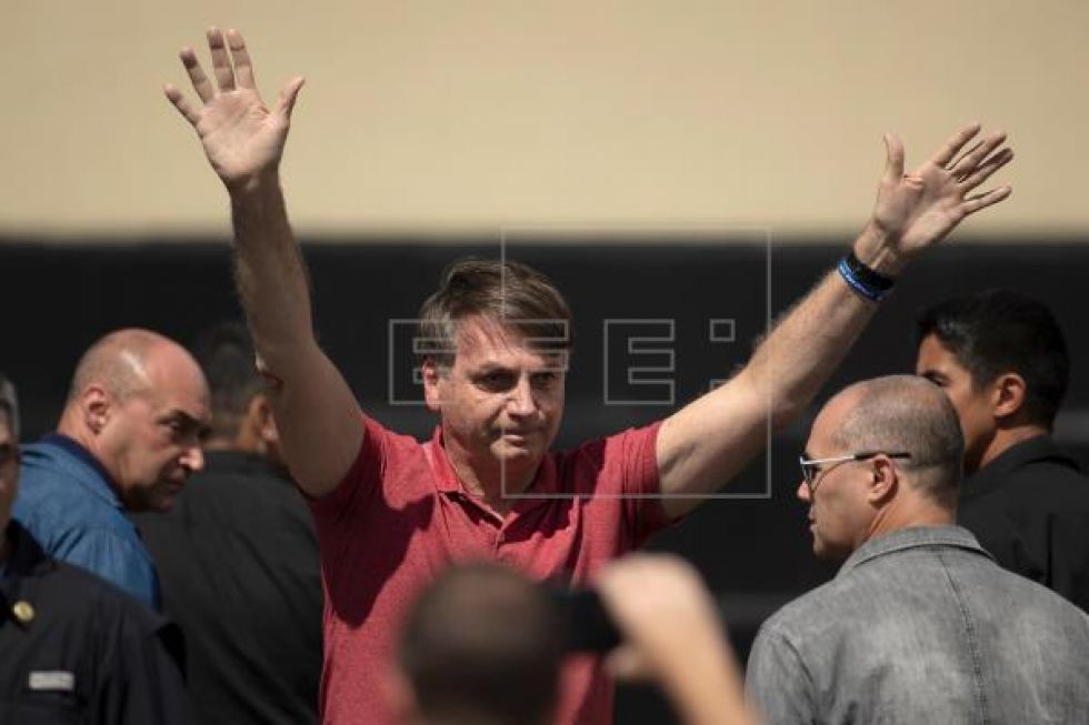 Bolsonaro ignora las recomendaciones y participa en una jornada de manifestaciones