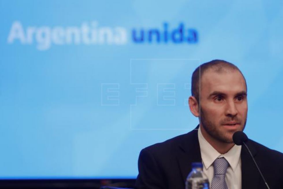 Argentina insiste en que no puede pagar su deuda "a nadie" hasta 2023