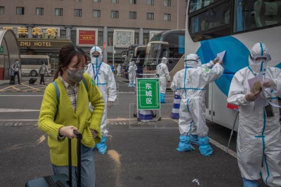 Nuevo descenso de casos en China, que no registra ningún muerto por COVID-19