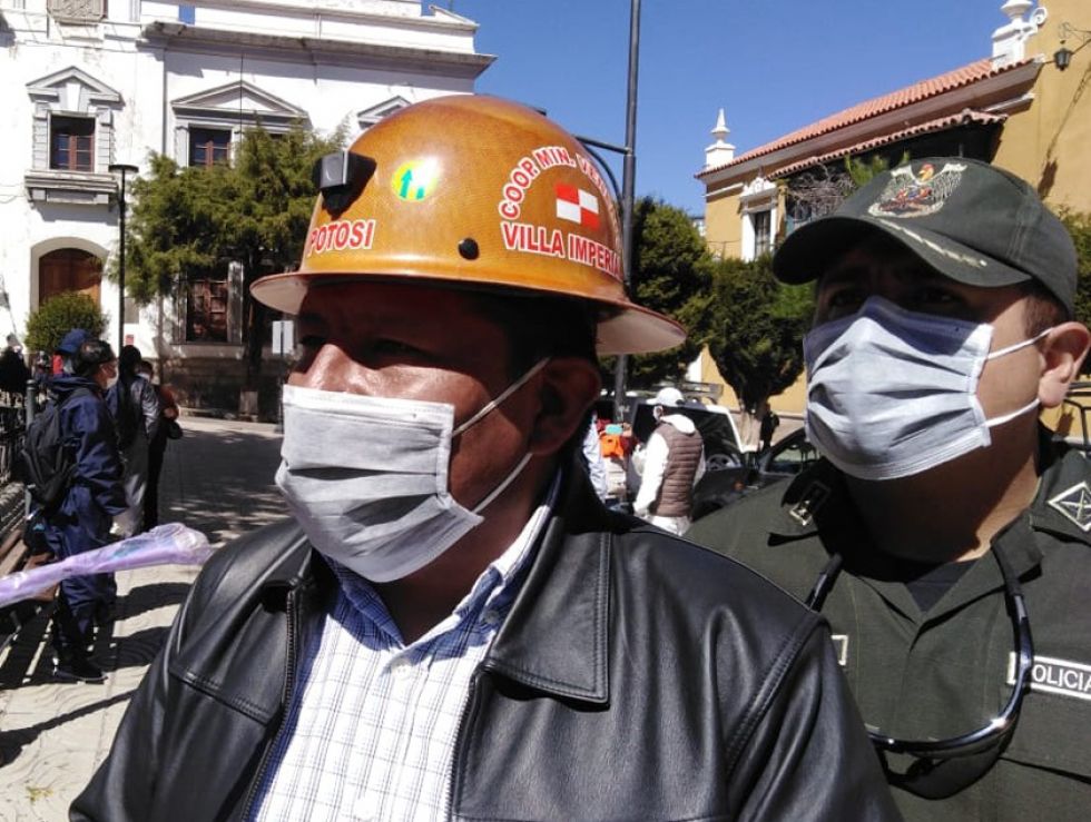 Gobierno buscará acciones para evitar colapso minero