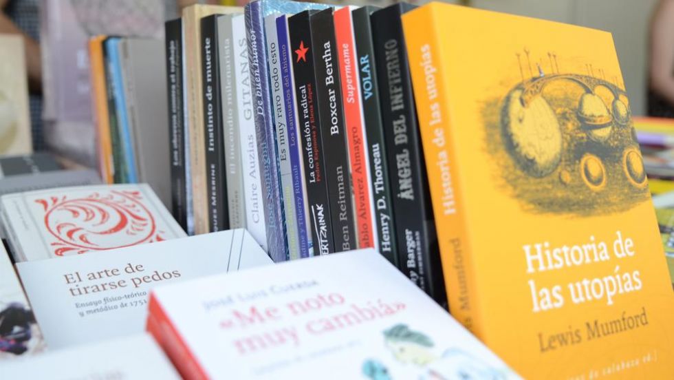 Google anima a viajar por la literatura desde casa en el Día del Libro