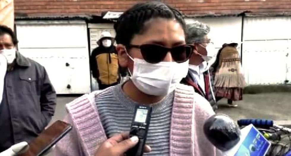 Presidenta del Senado dice que debe haber elecciones “lo antes posible”
