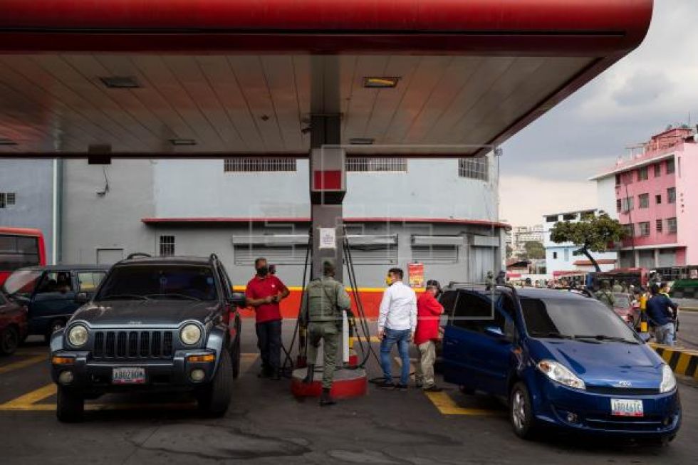El petróleo venezolano cae a precios de 1998: 9,98 dólares por barril