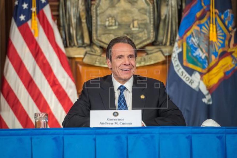 Los casos de COVID-19 se mantienen estables en Nueva York, sin fecha para la reapertura