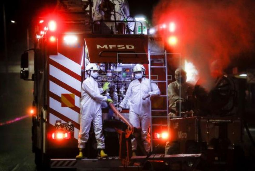 La OMS confirma más de 2,6 millones de casos globales y casi 182.000 muertes