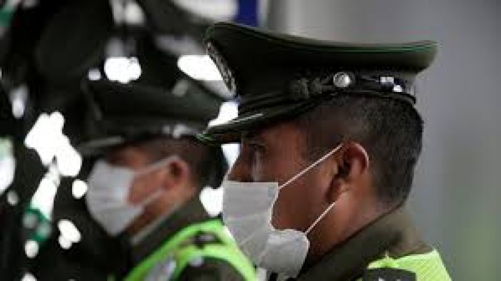 Fallece policía con sospecha de COVID-19 en Santa Cruz