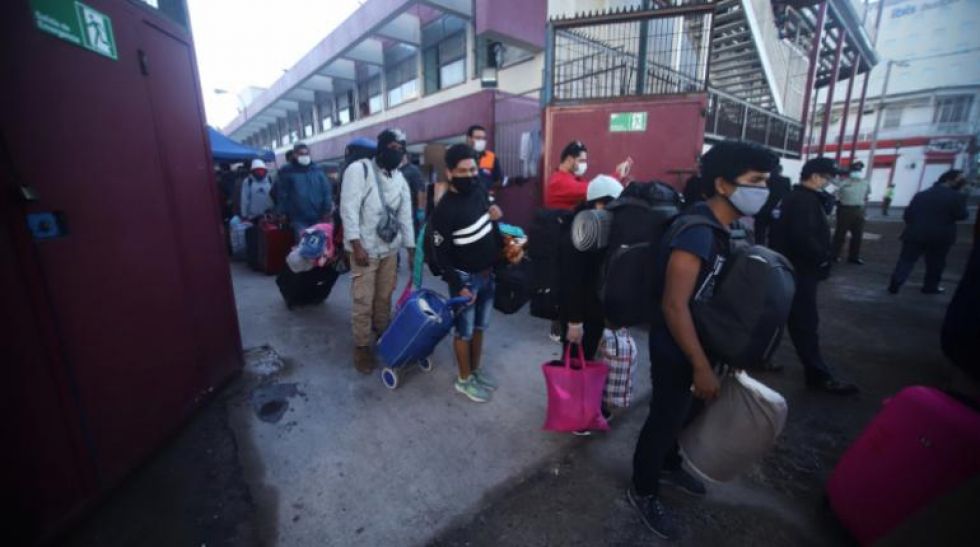 Hasta la fecha 1.721 bolivianos retornaron de Chile en medio de la cuarentena