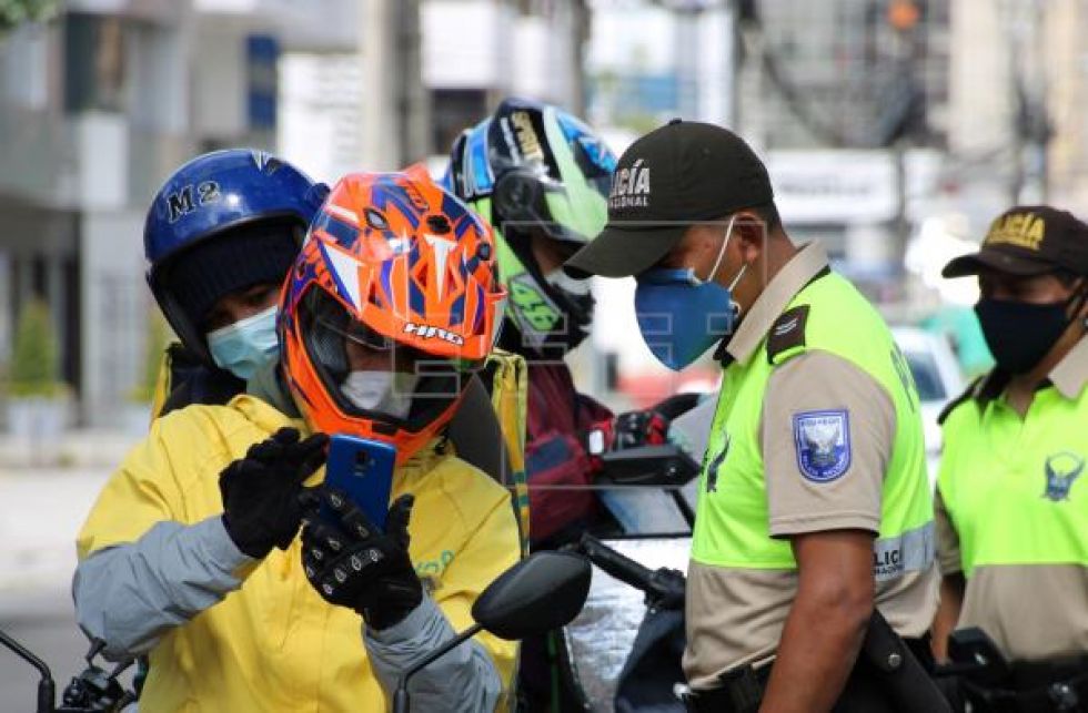 Con cerca de 30.000 contagiados de COVID-19, Ecuador va al distanciamiento