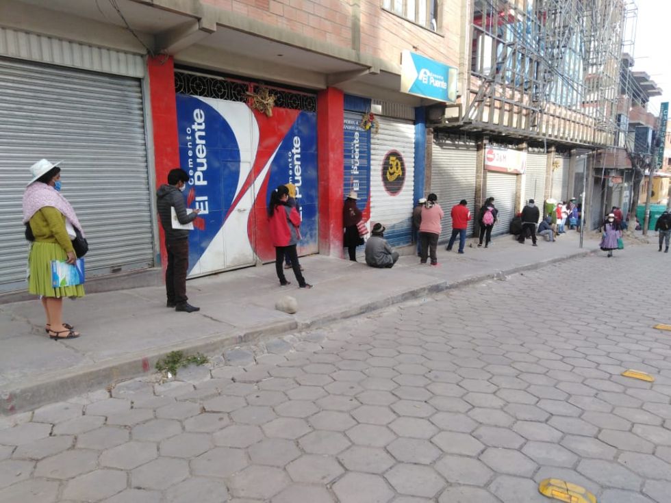 Se reinicia el cobro del Bono Solidario
