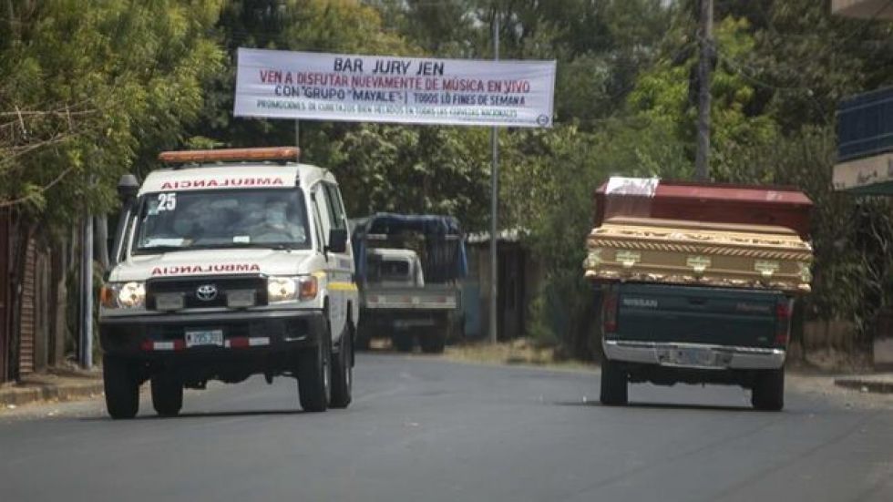 América se acerca a 100.000 muertes por COVID-19 sin ver aún pico de contagio