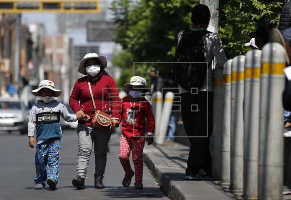 Perú se acerca a la meseta de contagios del COVID-19, con más de 72.000 casos