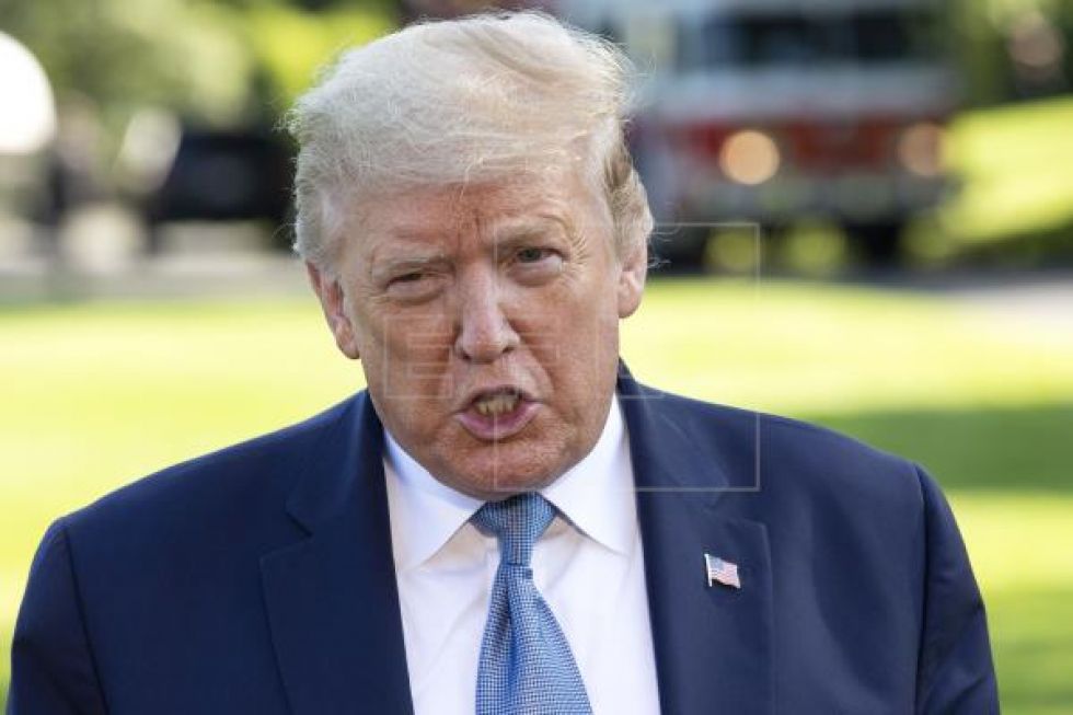 Trump afirma que estudia retomar parte de la financiación de EE.UU. a la OMS