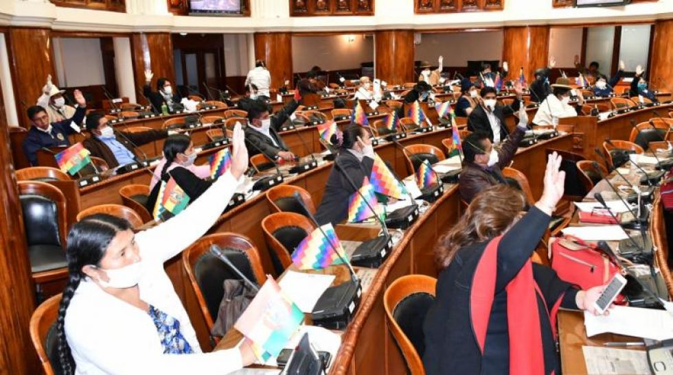 Cámara de Diputados aprueba proyecto de ley que rebaja los servicios de telecomunicaciones